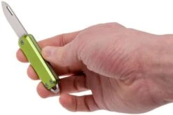 The James Brand Elko, Electric Moss + Satin Pocket Knife -Knives Low Price JAKELK4001 07 the james brand jakelk4001 07